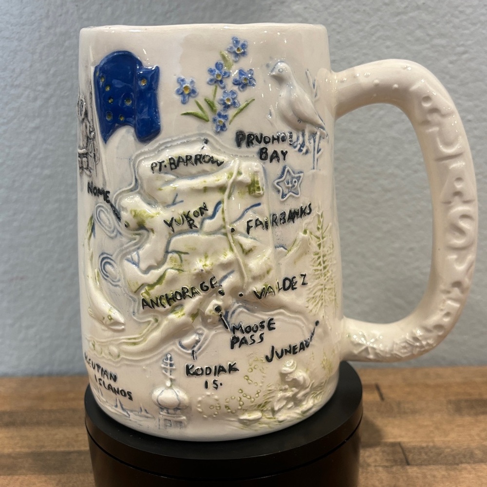 Vintage ~ Alaska Map Mug - with Raised 3D Map